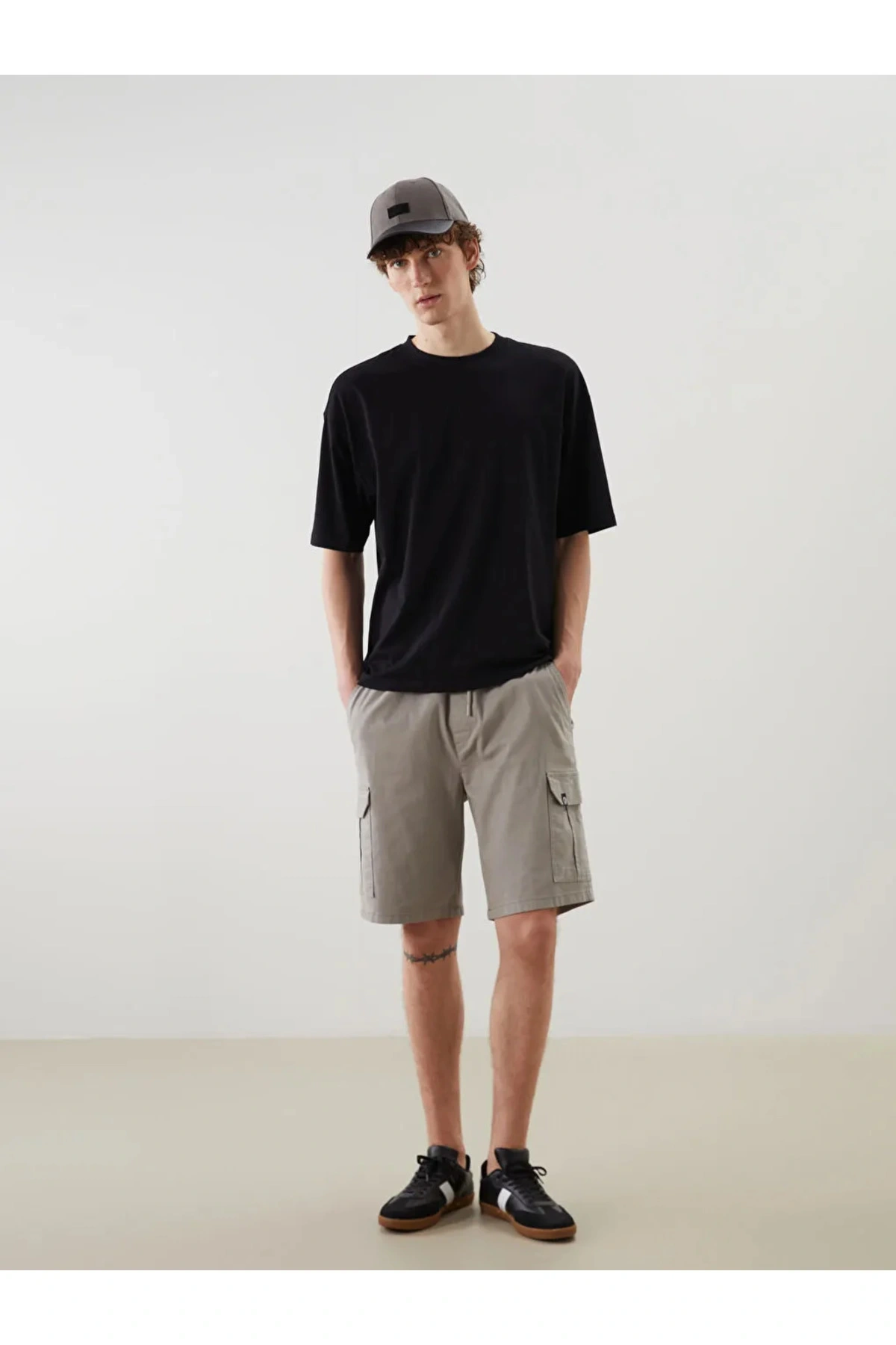 XSIDE Standart Kalıp Gabardin Erkek Kargo Şort