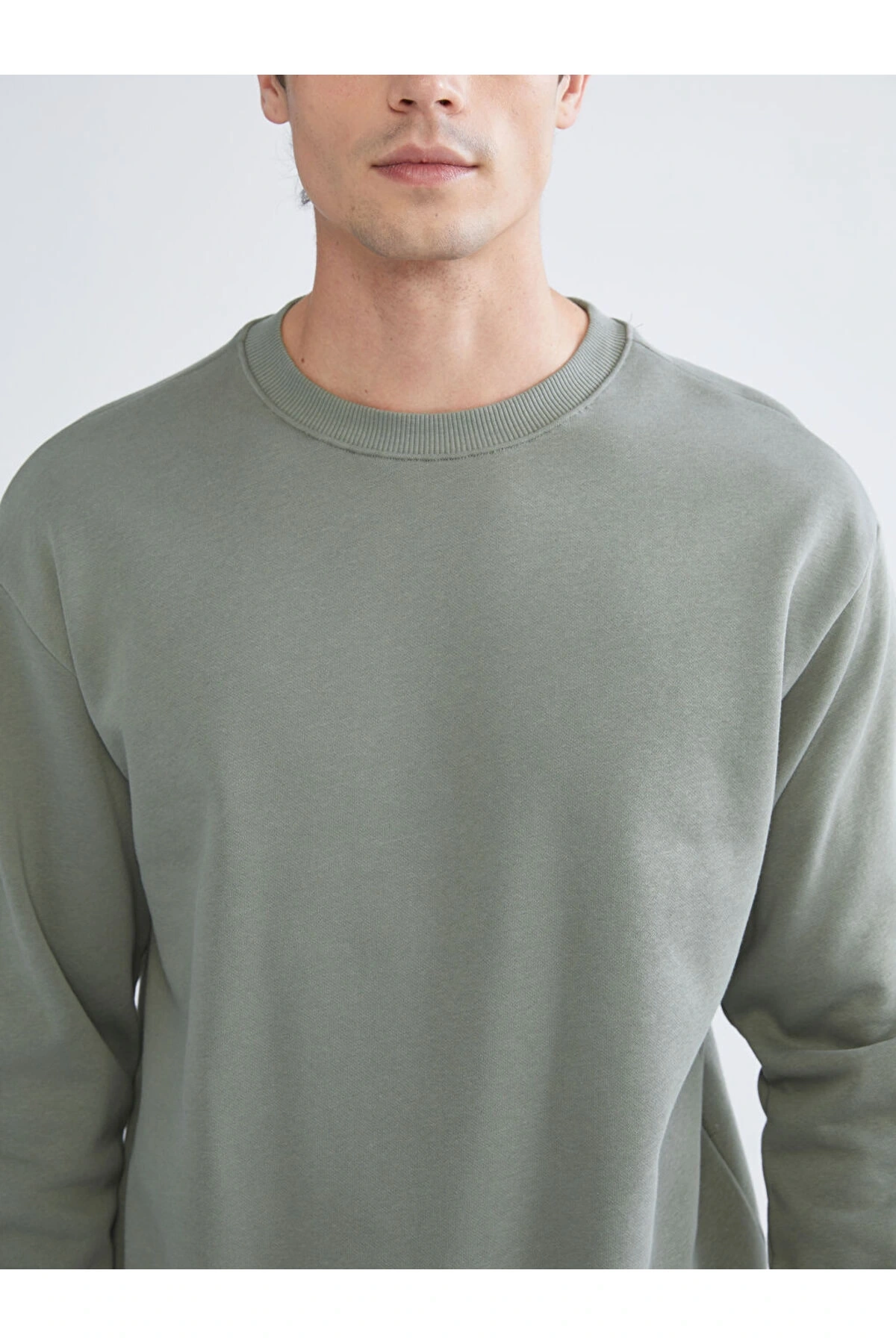 Yeşil Bisiklet Yaka Erkek Sweatshirt