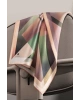 %100 Twill İpek Geometrik Desenli Bej - Haki Renkli 90x90 Eşarp Dikim Şekli : El Dikişi