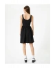 Kalın Askılı Mini Elbise Slim Fit U Yaka