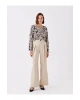 Kaçık Yaka Çiçekli Uzun Kollu Kadın Bluz