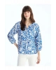 LCWAIKIKI Classic Mavi Kaçık Yaka Desenli Oversize Kadın Bluz