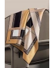 Vissona %100 Twill İpek Geometrik Desenli Gold - Siyah Renkli 90x90 Eşarp Dikim Şekli : El Dikişi