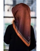 Vissona %100 Twill Barok Desenli Taba Renkli 90x90 Eşarp Dikim Şekli: El Dikişi