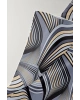 Vissona %100 Twill İpek Okyanus Dalgası Desenli Bej - Gri Renkli 90x90 Eşarp Kenar Dikiş Şekli El Dikişli