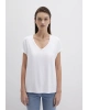 Mavi V Yaka Beyaz Basic Viskoz Tişört Regular Fit / Normal Kesim
