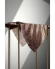 Vissona %100 Twill İpek Degrade Desenli Taş Renkli 90x90 Eşarp Dikim Şekli : El Dikişi