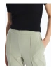 Beli Lastikli Standart Fit Kadın Pantolon