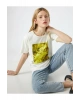Kadın Ekru Baskılu Bisiklet Yaka Pamuklu T-Shirt