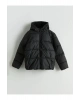LCW KidsSiyah Kapüşonlu Erkek Çocuk Şişme Mont