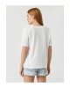 V Yaka Düz Beyaz Kadın T-shirt 3sak60002ek