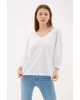 V Yaka Truvakar Kol Bluz Beyaz / White