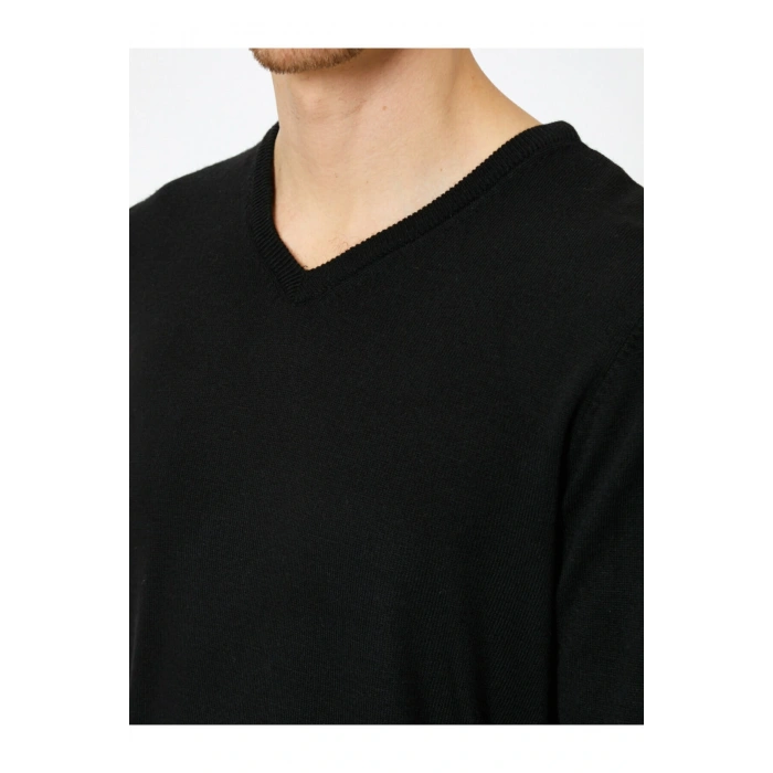 Erkek Siyah V Yaka Kazak