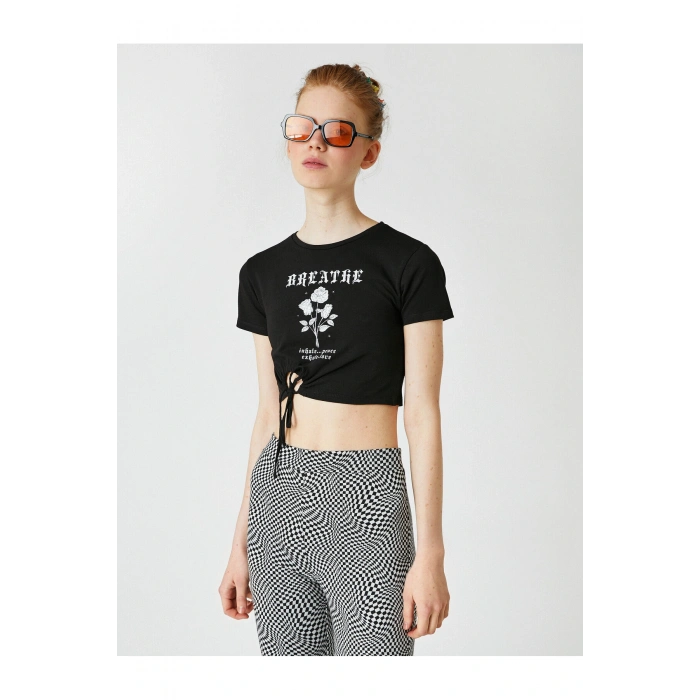 Kısa Kollu Crop Tişört