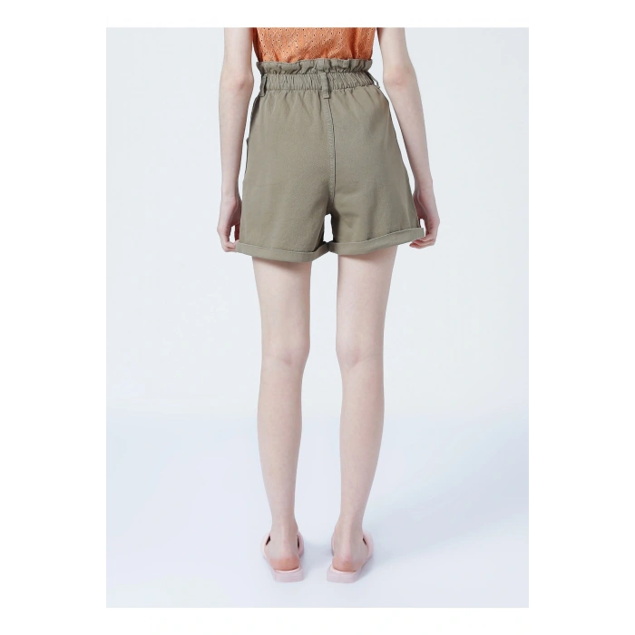 22y0542k1 Yüksek Bel Mom Fit Düz Haki Kadın Şort