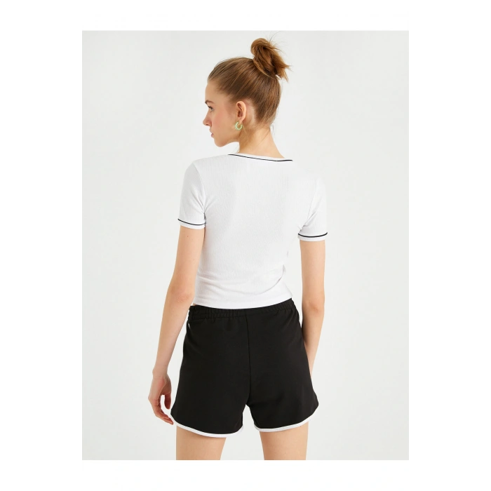 Kısa Kollu Baskılı Tişört