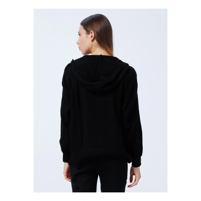 Kapüşon Yaka Düz Siyah Kadın Kazak 22k0267k1