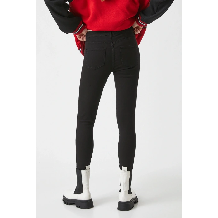 Kadın Siyah Jeans 2YAL41115MW