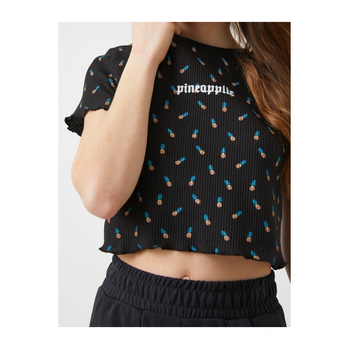 Baskılı Crop Tişört Fırfır Detaylı Pamuklu