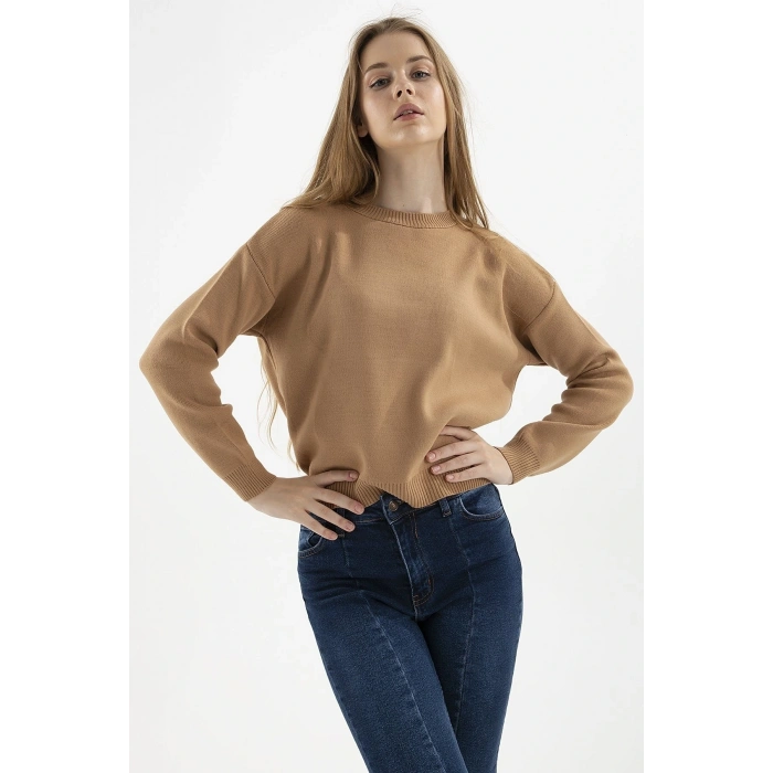 Kadın Düşük Omuzlu Kazak