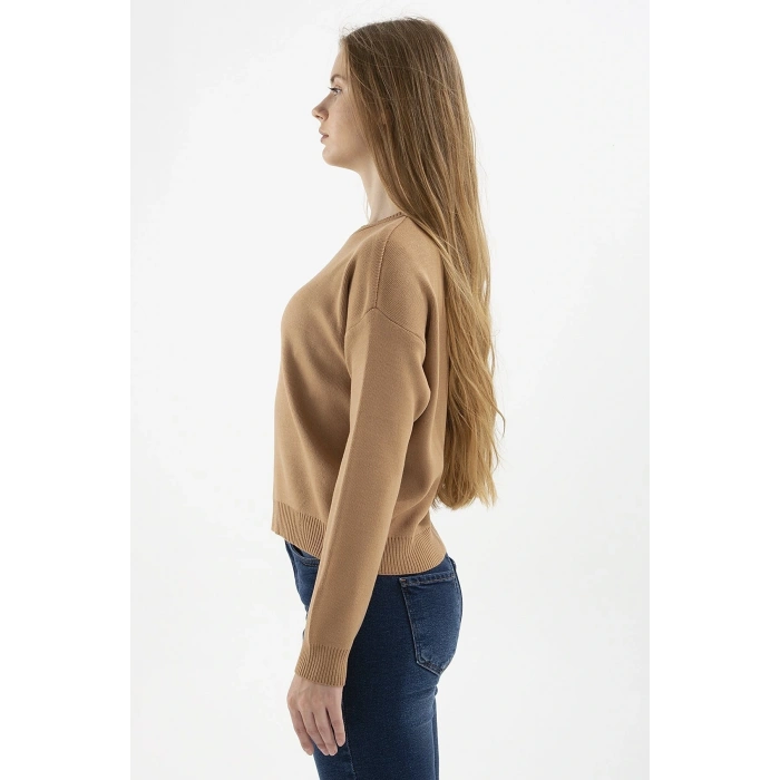 Kadın Düşük Omuzlu Kazak