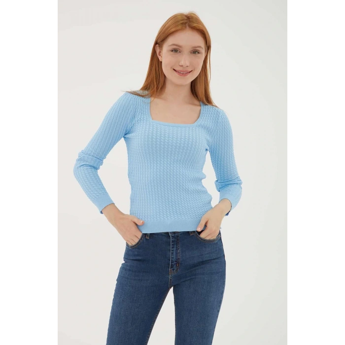 23k0405k1 Kadın Kare Yaka Saç Örgülü Kazak