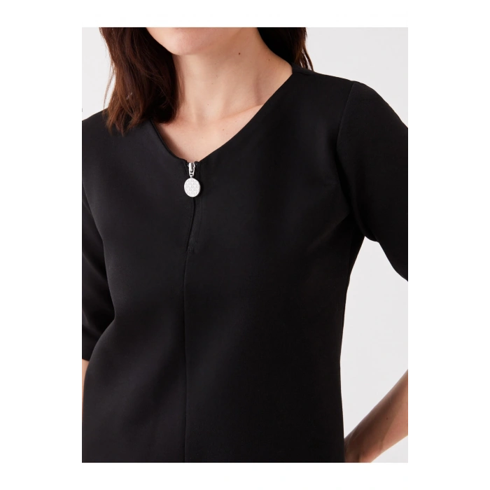 V Yaka Düz Kısa Kollu Kadın Elbise