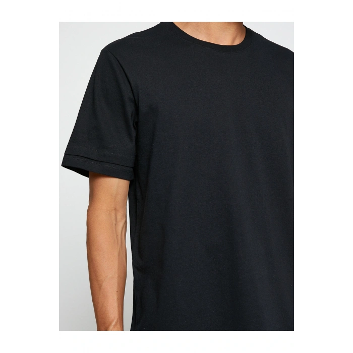 Basic Tişört Bisiklet Yaka Kol Detaylı