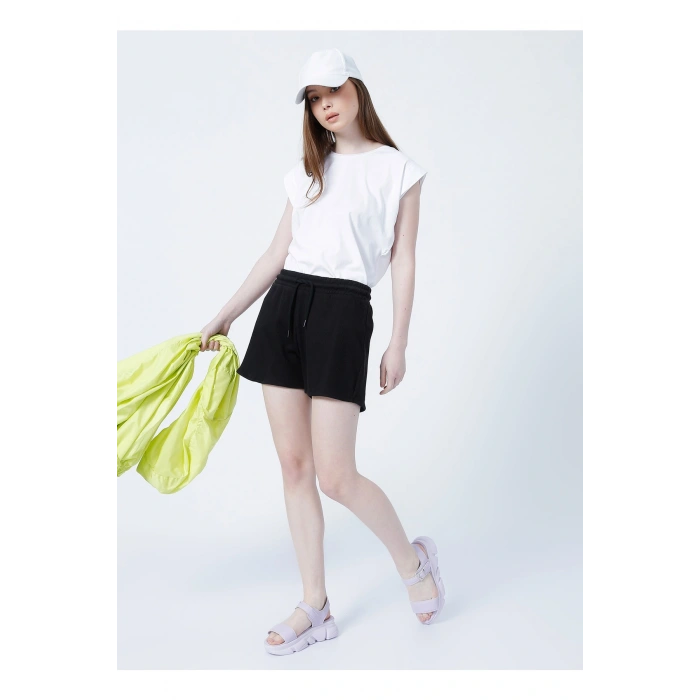 22y0657k1 Lastikli Rahat Petek Desenli Siyah Kadın Şort