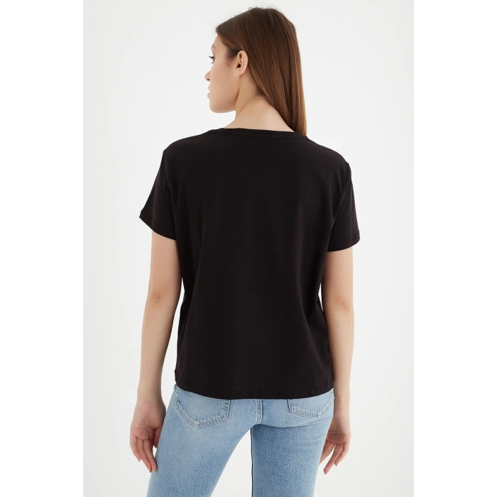 Bisiklet Yaka Basic T-shirt Siyah