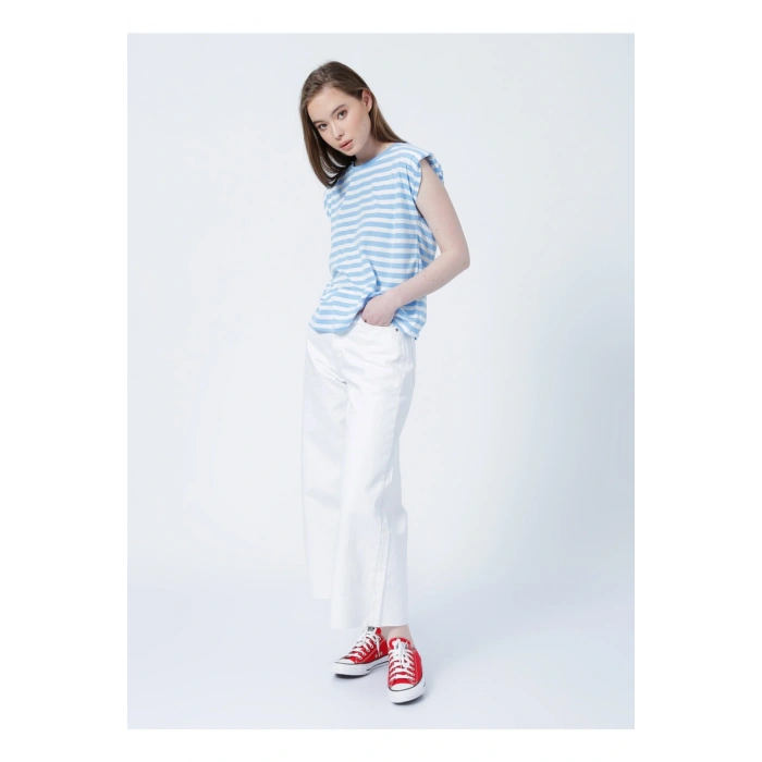 22y0058k1 Bisiklet Yakakolsuz Normal Kalıp Çizgili Mavi Kadınt-shirt