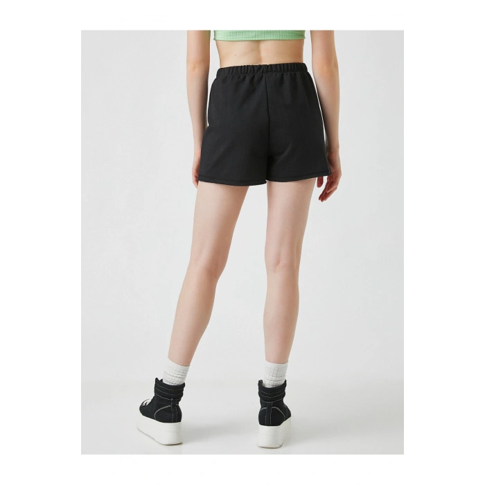 Beli Lastikli Baskılı Şort