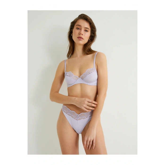 Dantelli Balenli Sütyen Dolgusuz Kapsız