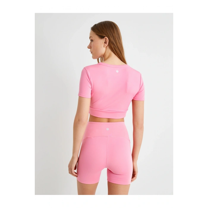 Crop Spor Tişört Asimetrik Kesim Kısa Kollu Bisiklet Yaka Slim Fit