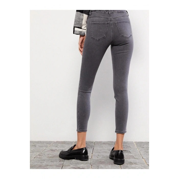 LCW Jeans Normal Bel Skinny Fit Kadın Jean Pantolon