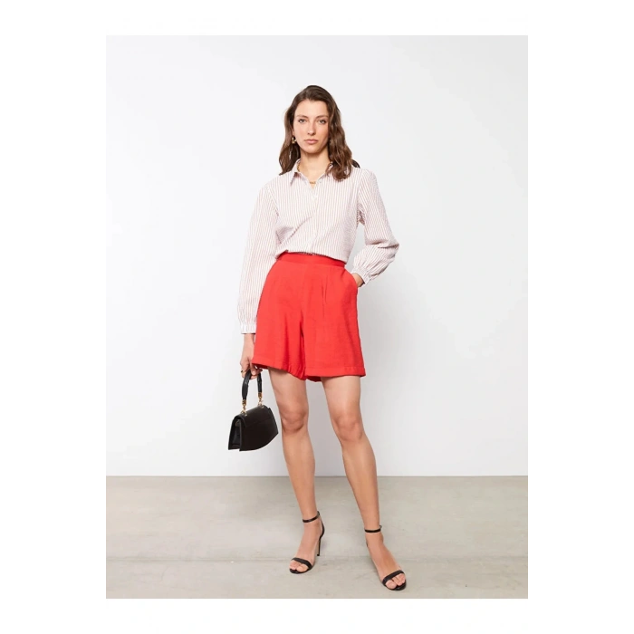 Beli Lastikli Düz Cep Detaylı Kadın Şort