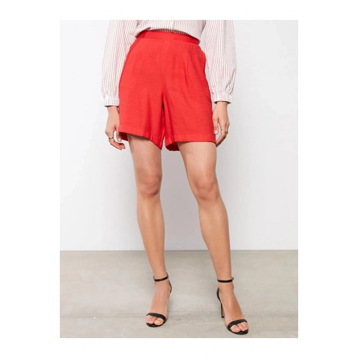 Beli Lastikli Düz Cep Detaylı Kadın Şort