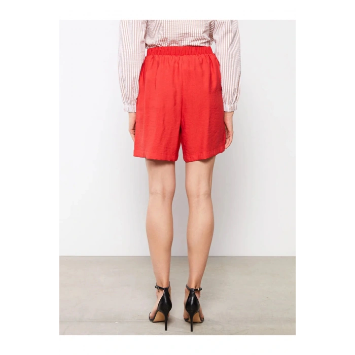 Beli Lastikli Düz Cep Detaylı Kadın Şort