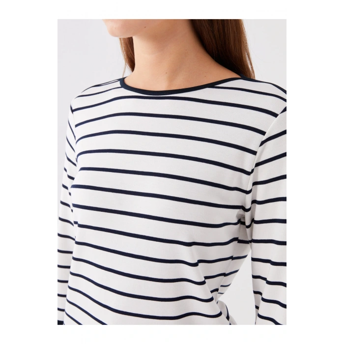 Kayık Yaka Çizgili Kadın Tişört