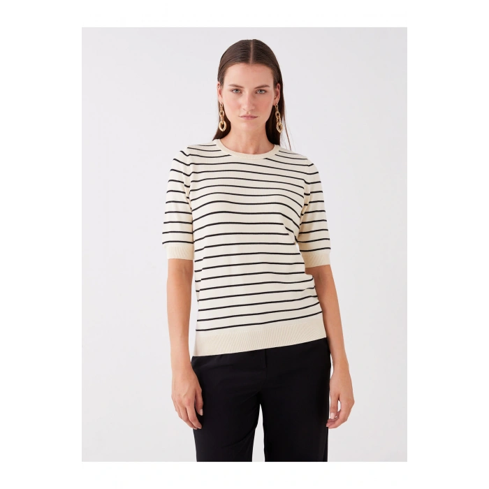 Bisiklet Yaka Çizgili Kısa Kollu Kadın Triko Kazak