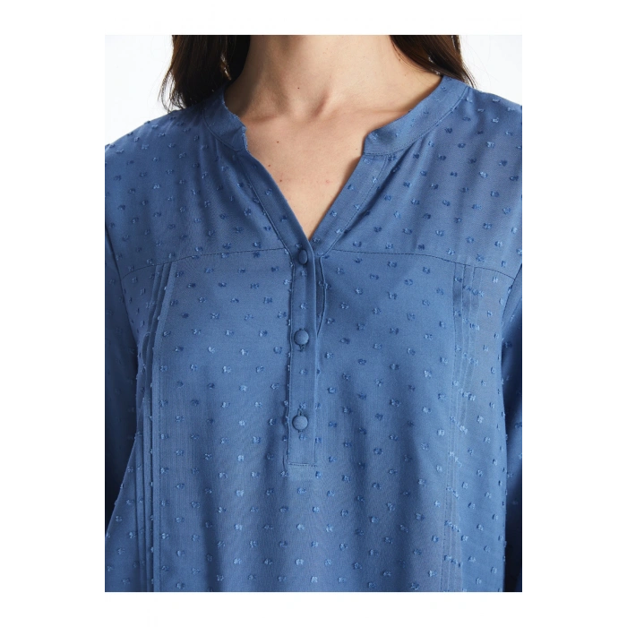 LCW Kaçık Yaka Kendinden Desenli Uzun Kollu Kadın Bluz