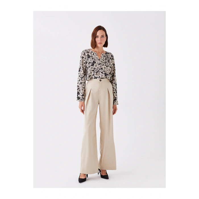 Kaçık Yaka Çiçekli Uzun Kollu Kadın Bluz