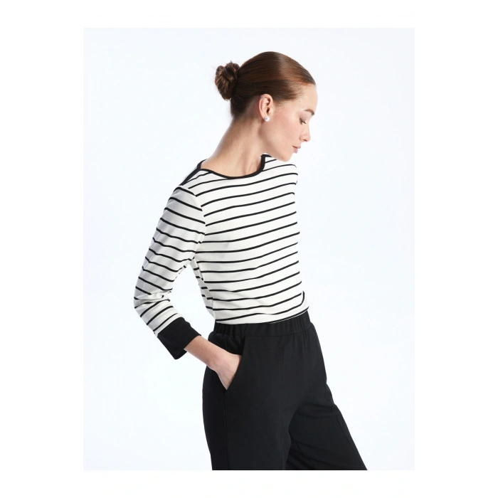 Bisiklet Yaka Çizgili Kadın Tişört