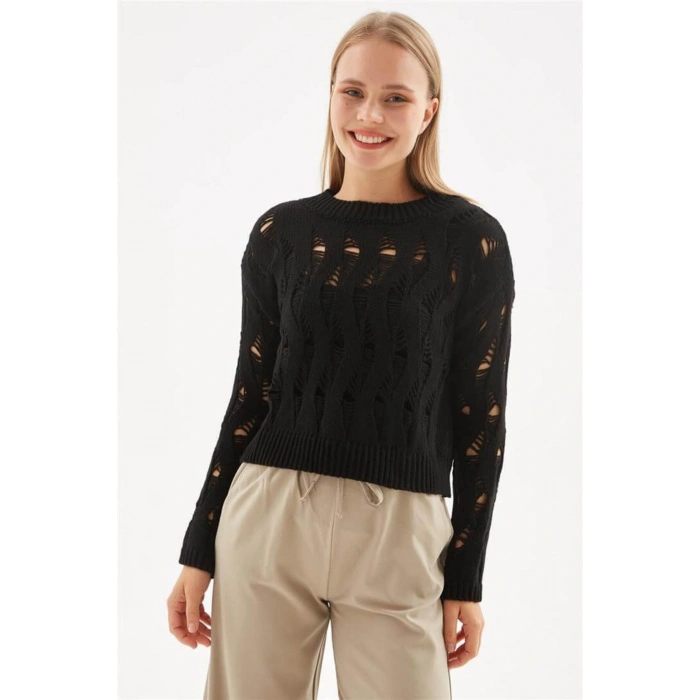 Ajurlu Crop Kazak Siyah