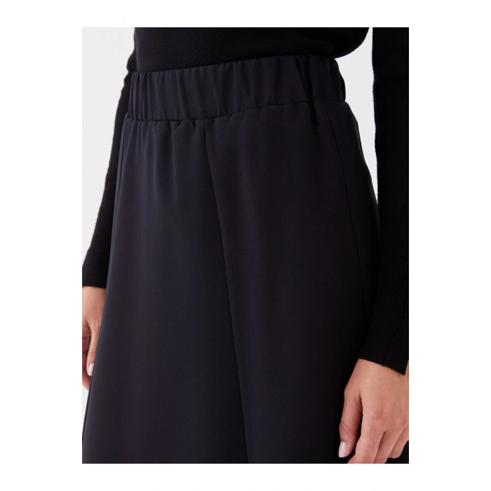 Beli Lastikli Düz A Kesim Kadın Etek