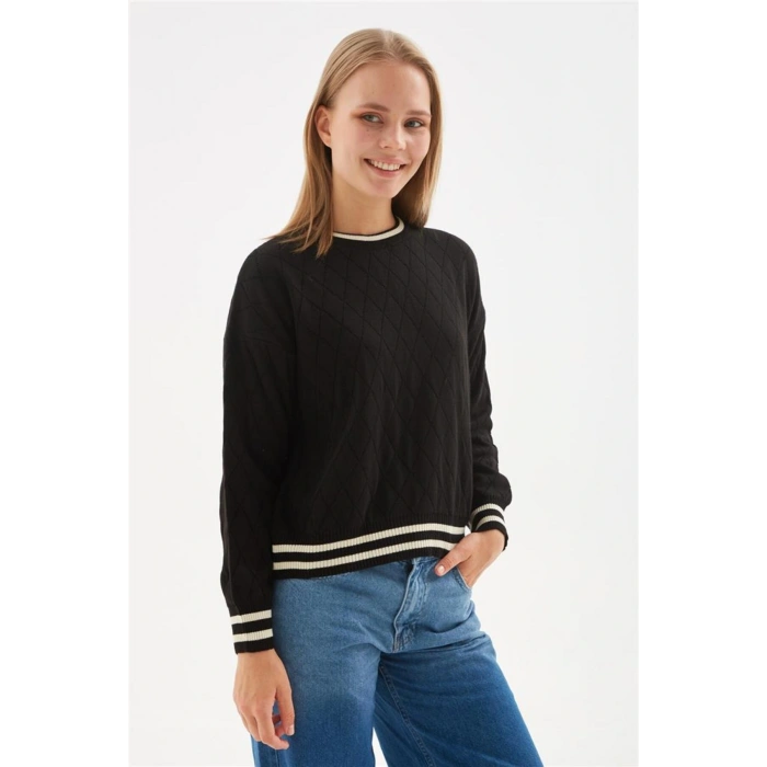 Baklava Desen Kazak Siyah