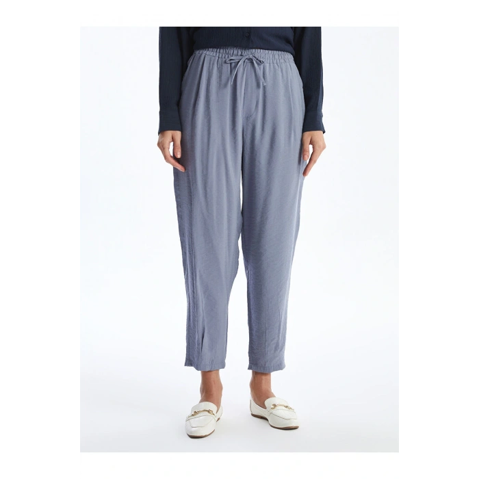 LCW Kadın Beli Lastikli Düz Pantolon