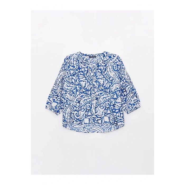 LCWAIKIKI Classic Mavi Kaçık Yaka Desenli Oversize Kadın Bluz