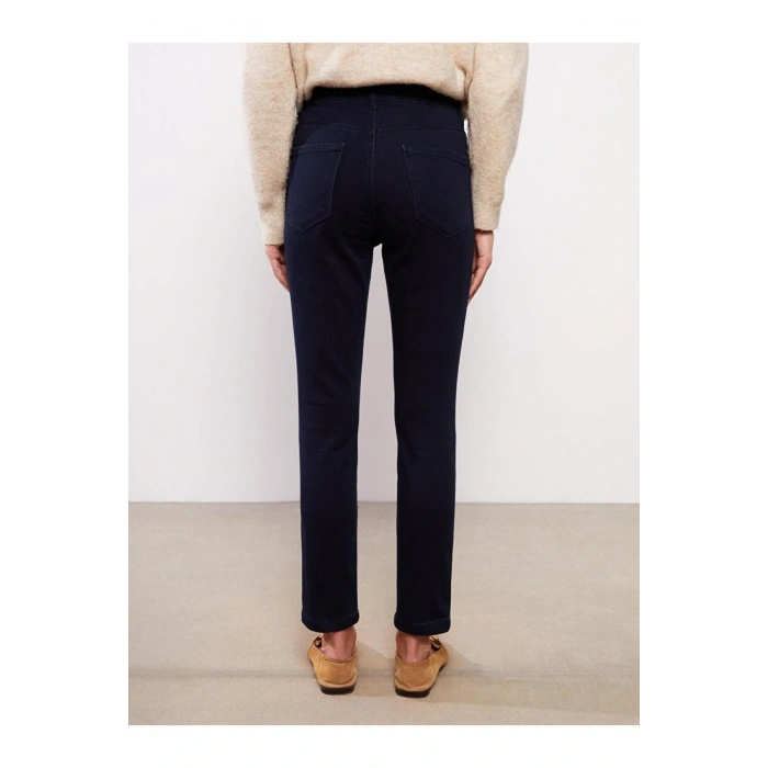 Basic Slim Fit Düz Kadın Jean Pantolon