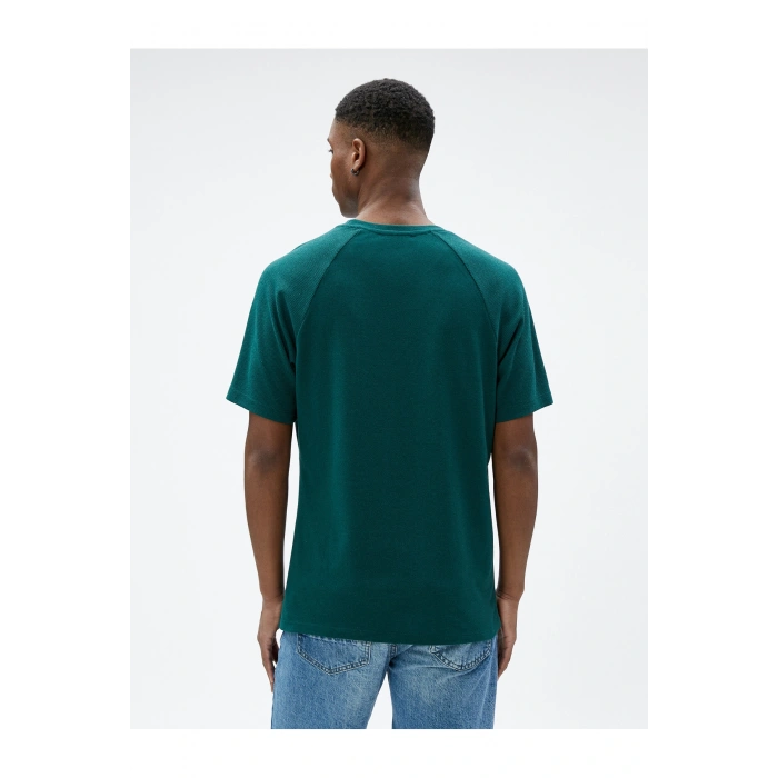 Basic Tişört Bisiklet Yaka Dokulu Reglan Kol Dar Kesim